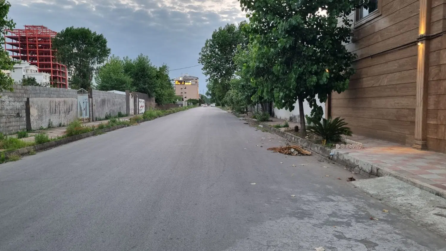 زمین ساحلی دوبله