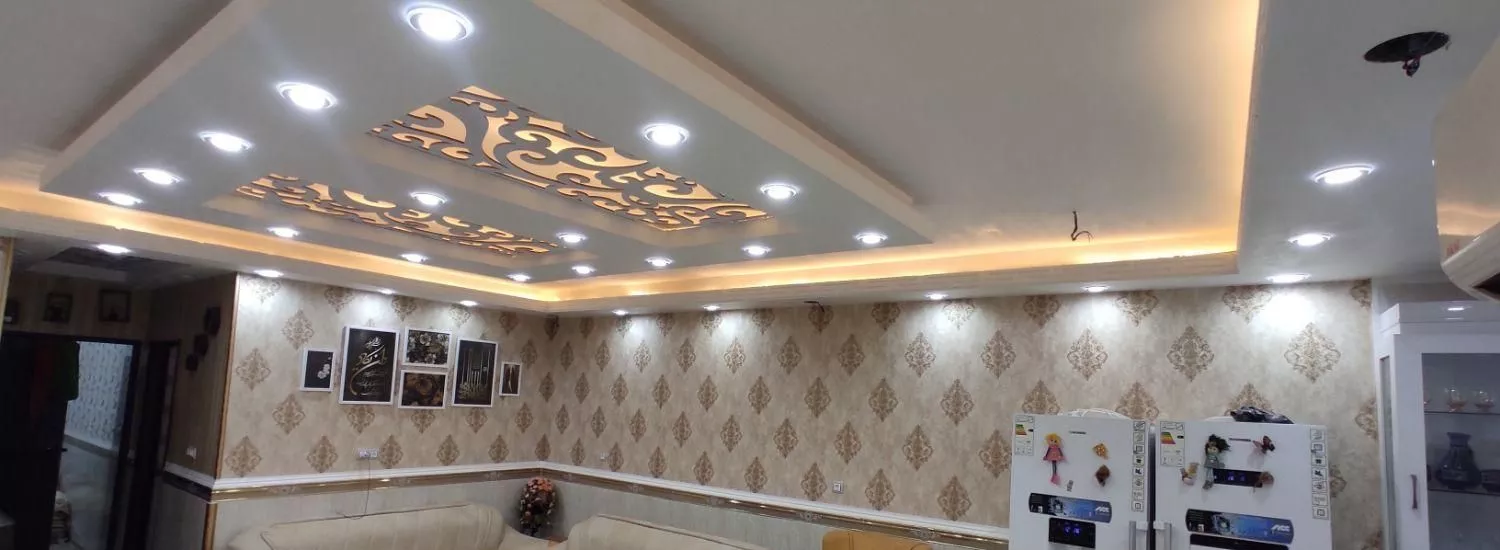 فروش خانه ویلایی ۲۴۷ متری ۴ خوابه. دستغیب