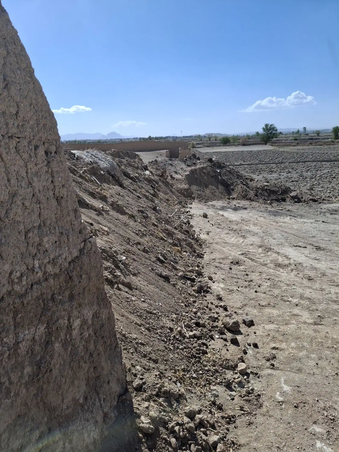 فروش زمین انتهای صحرای کشاورزی ورنامخواست
