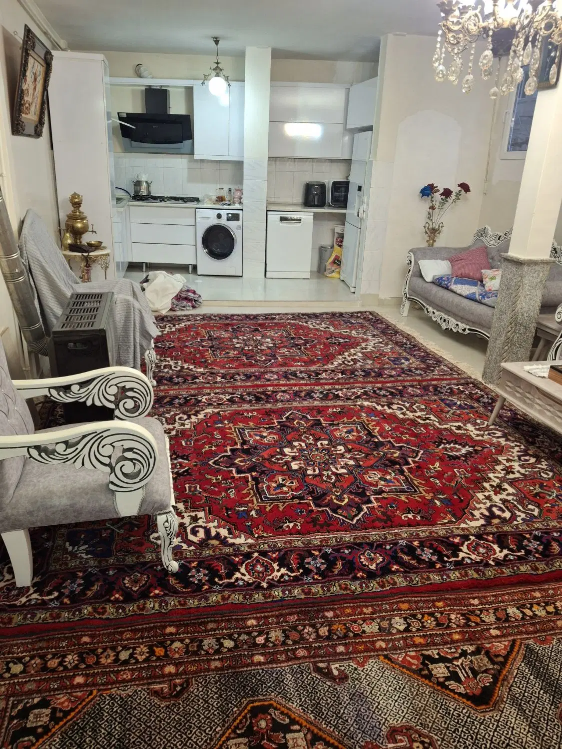 حیاط ۳.۵ طبقه