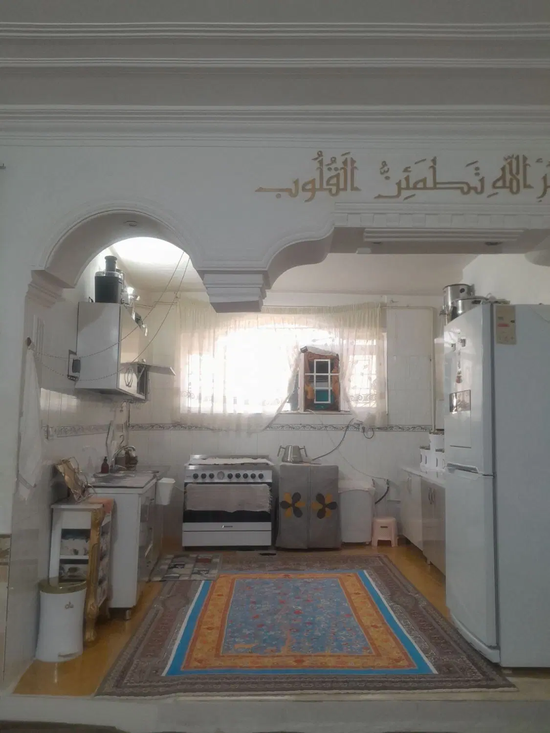 طبقه هم کف تک خواب