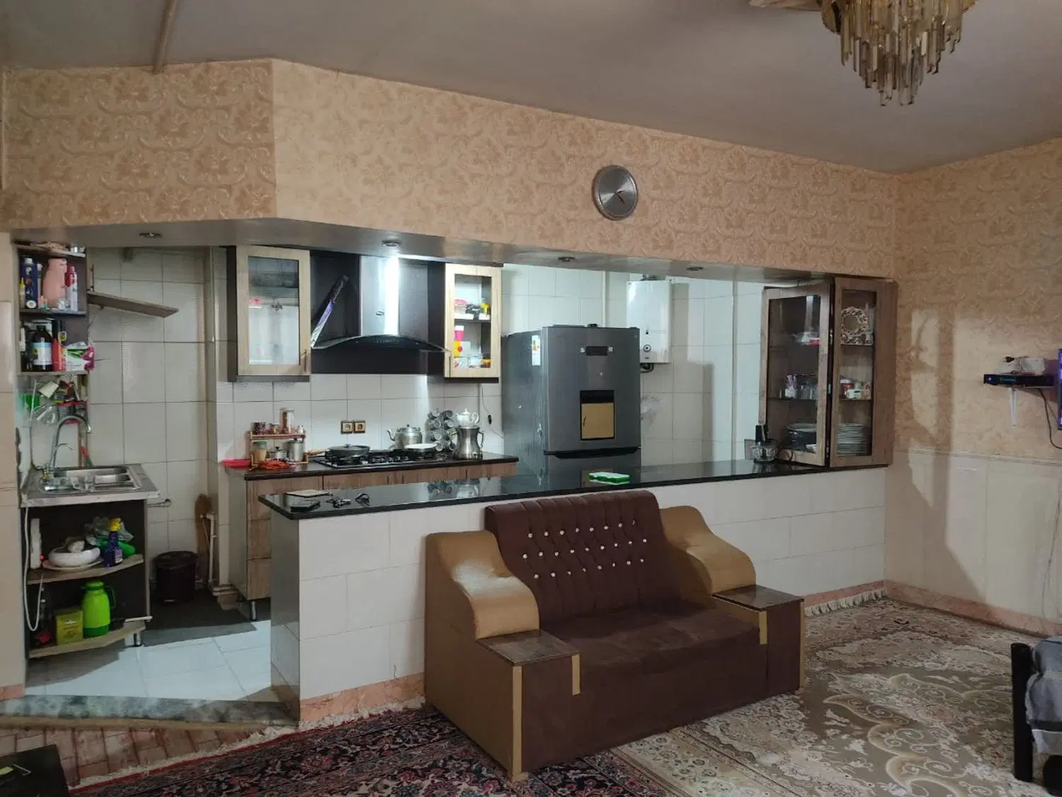 فروش 75 متری سند دار حجاب 92 طبقه نیم  از سرم سازی