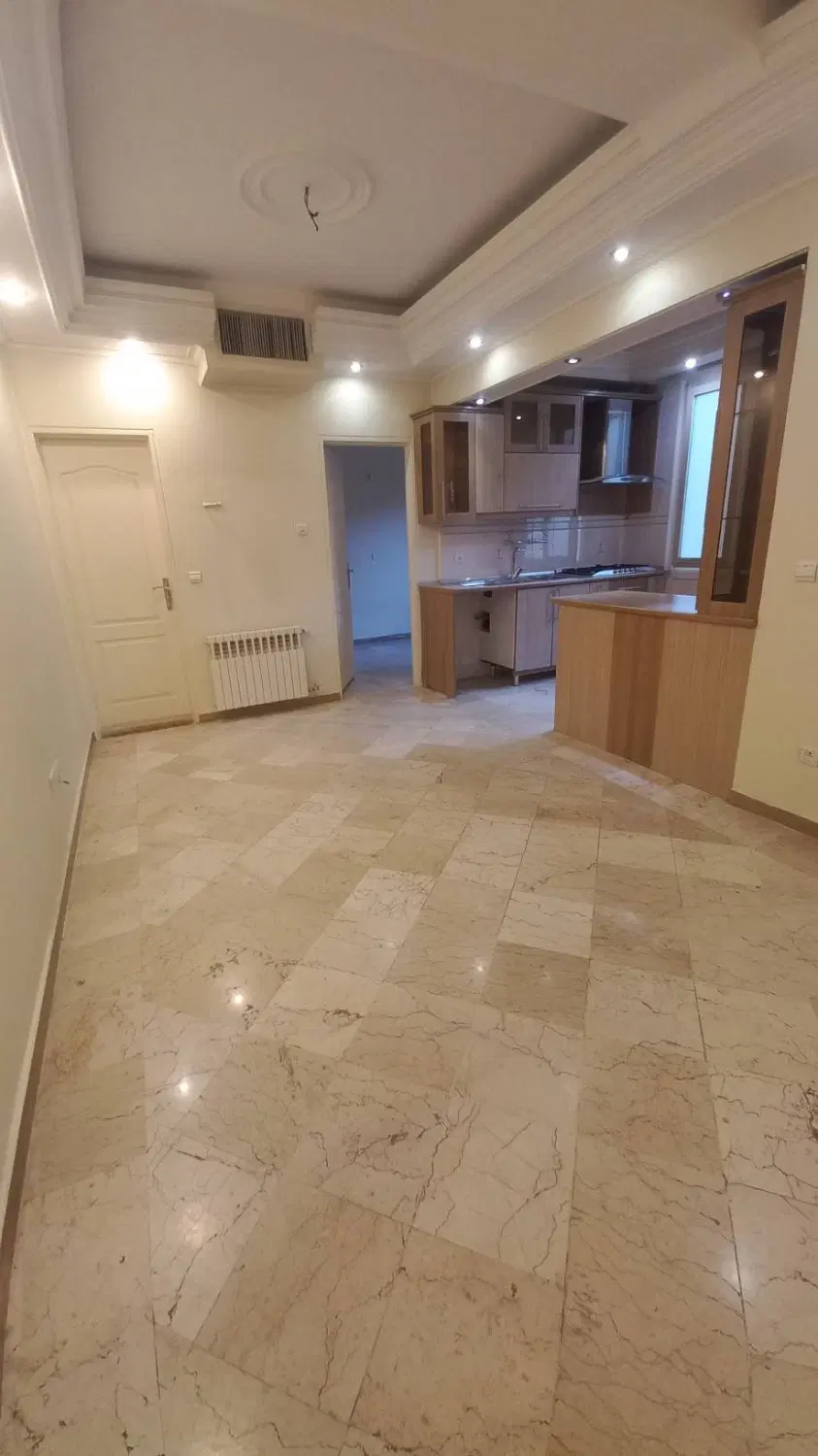 38متر۱۰ساله ساختمان لوکس فول امکانات سازمان برنامه