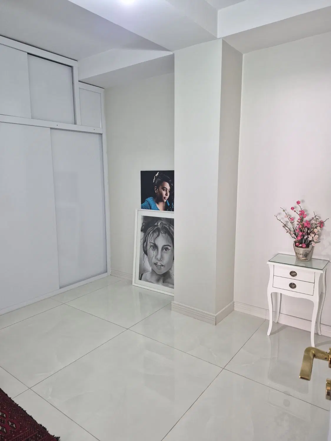 آپارتمان ۱۴۳ متری فول امکانات