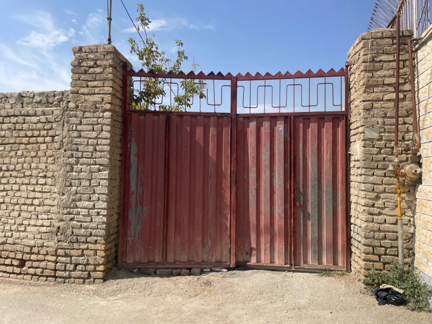 فروش منزل مسکونی در منطقه سه یک آب
