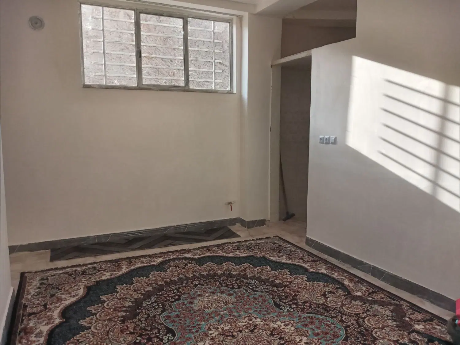 خانه ۹۷ متری