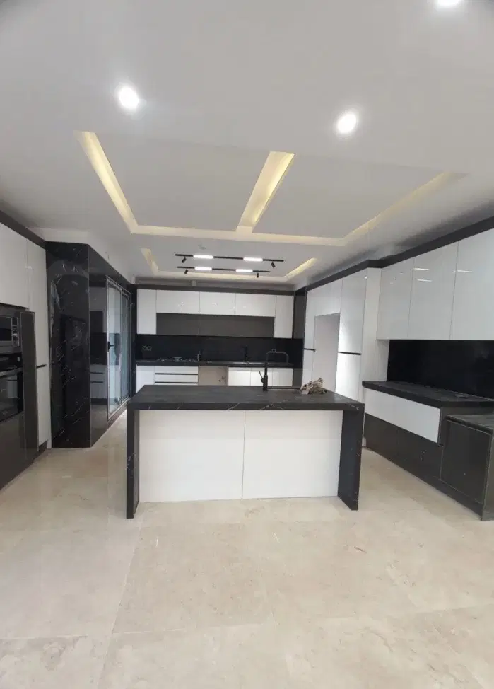 140m_فول_تاپ لوکیشن