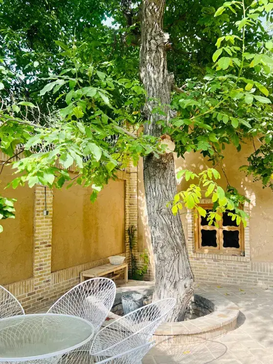 اقامتگاه،سوئیت،باغ،اخلمد،خونه