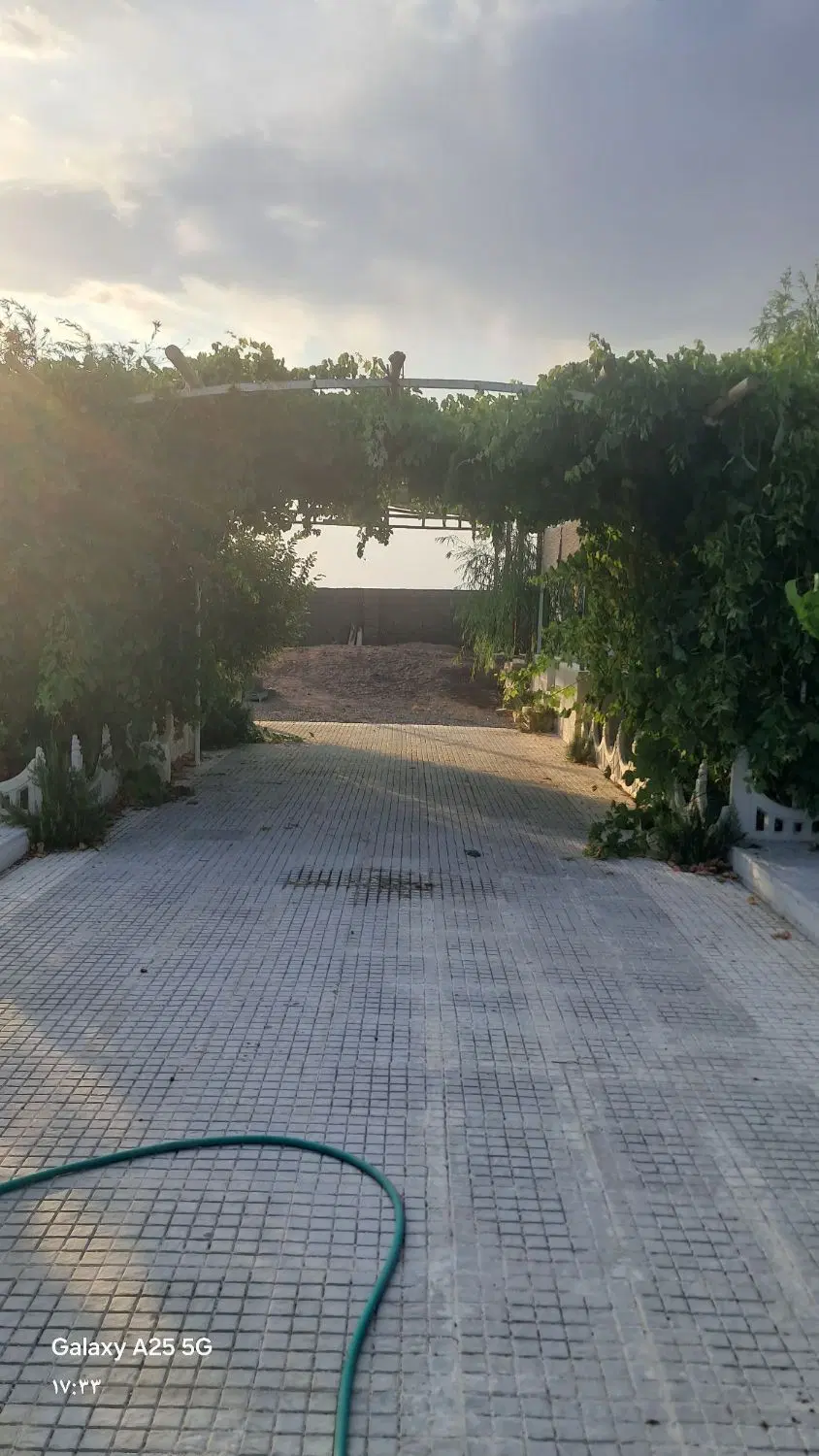 خانه باغ دهقاضی هماشهر