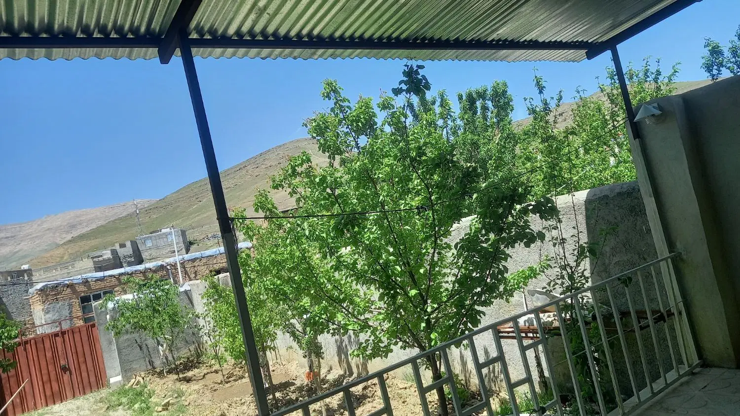 ۲۵۵ متری ۹۰ متر بنا ساخت فروشنده واقعی