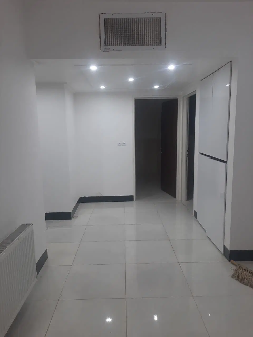 فروش اپارتمان ۹۸ متری اندیشه