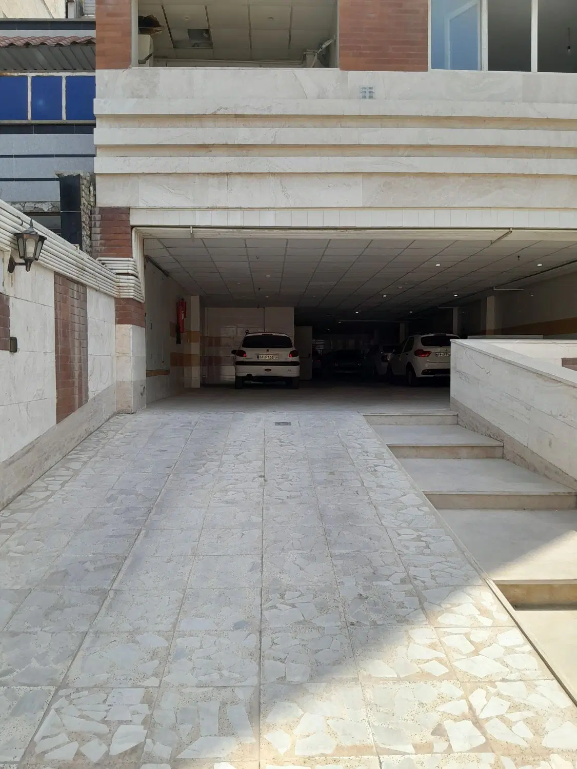 آپارتمان ۱۱۵متری گلستان