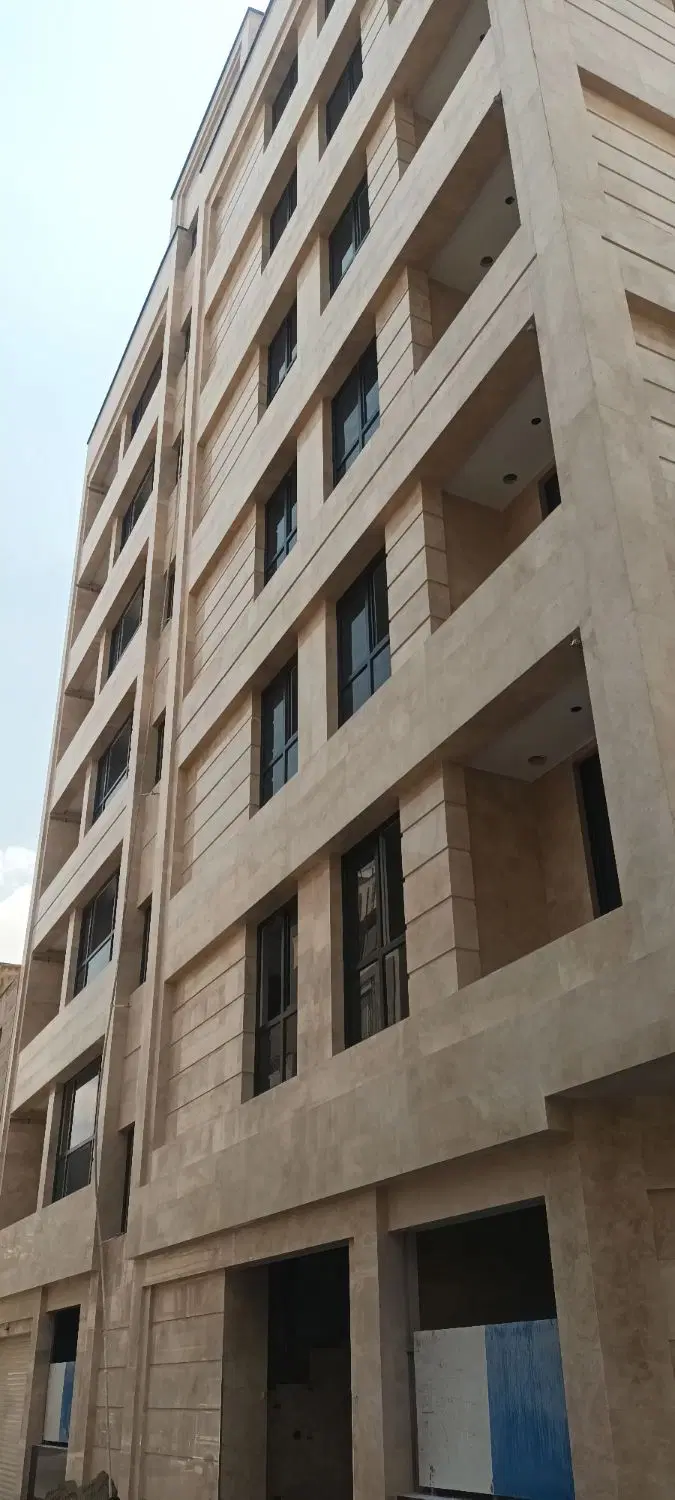 نارمک نزدیک مترو جانبازان فرعی دنج ۹۱و۱۰۵متر نوساز
