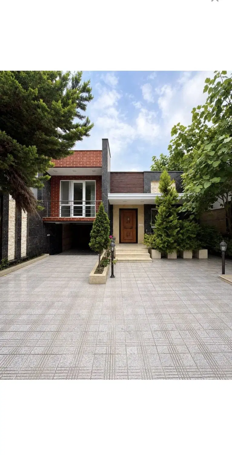 خانه ویلایی بزرگ