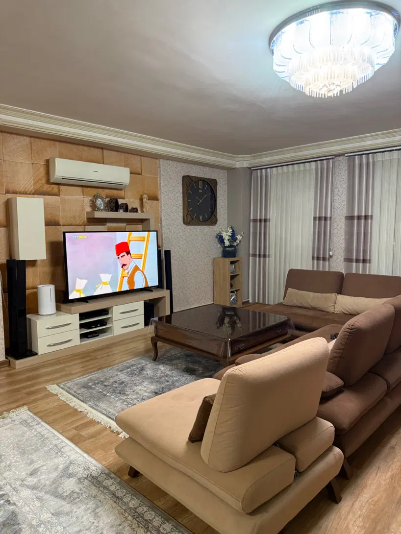 واحد لوکس شهرک اندیشه_خیابان تختی