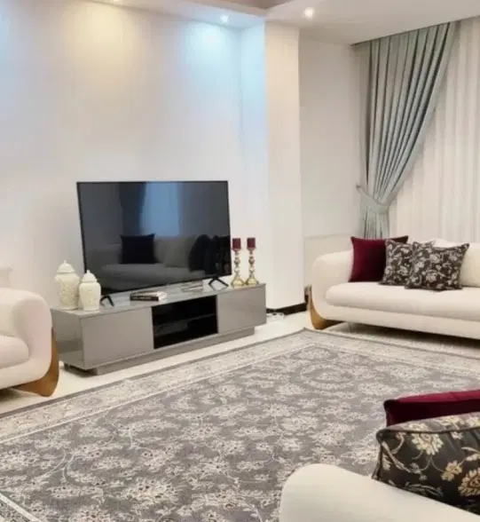 رهن آپارتمان ۱۰۵ متری معلم