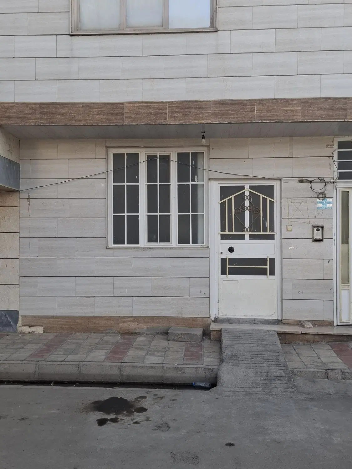 ۱۴۰ متر دربست راه جدا