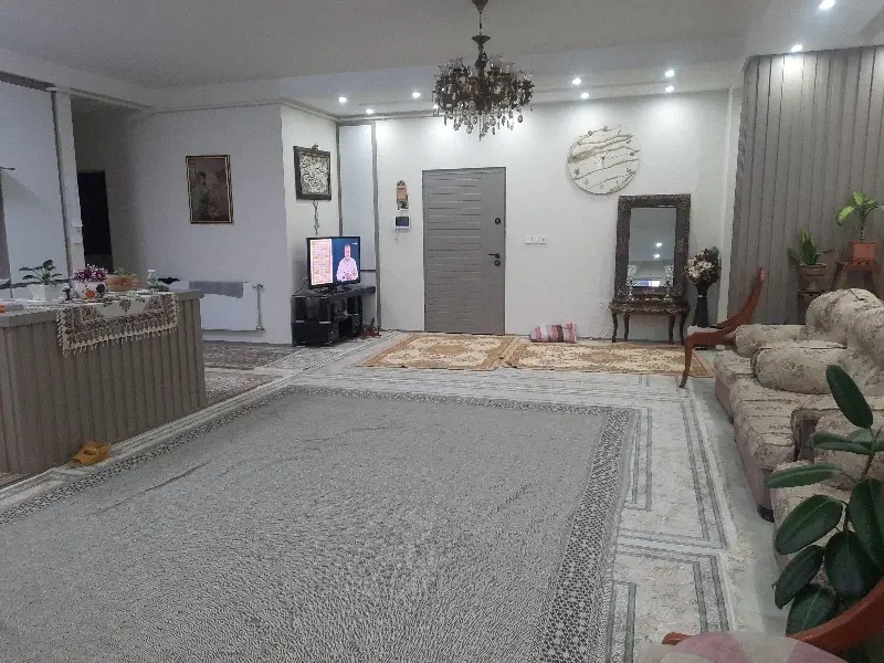 آپارتمان تک واحدی