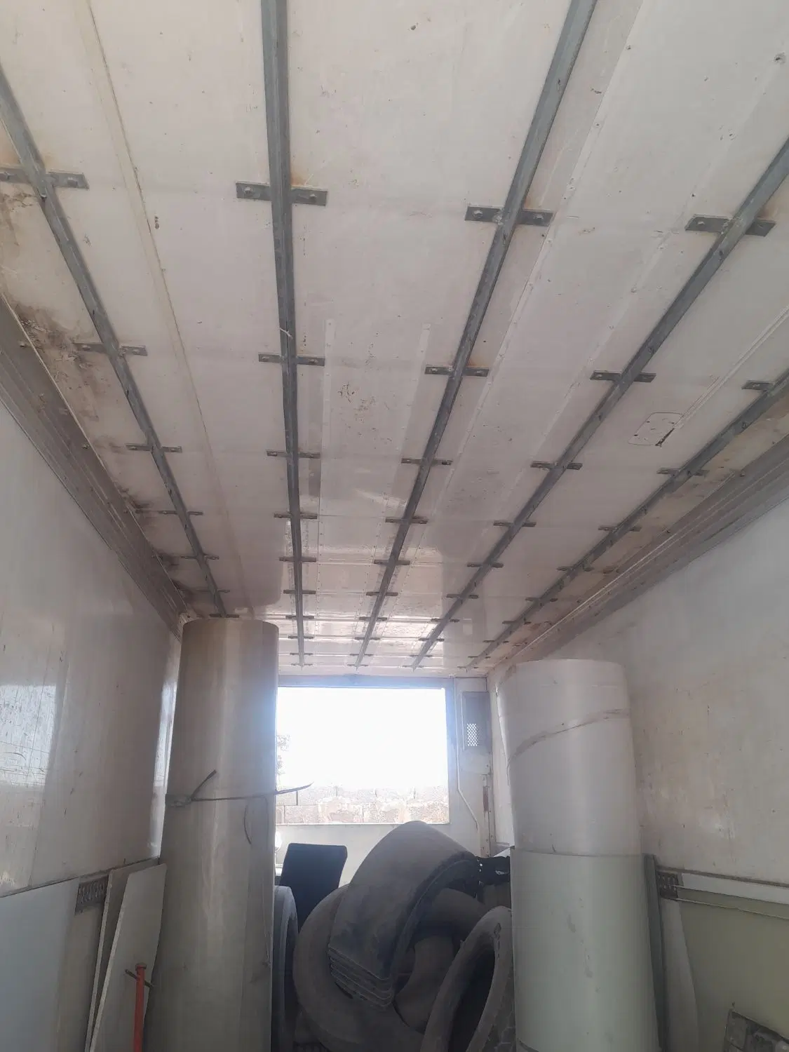 مغازه جهت سرامیک و پولیش خودرو