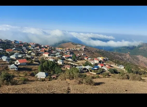 زمین به متراژ در بالاتر از آلاشت .
