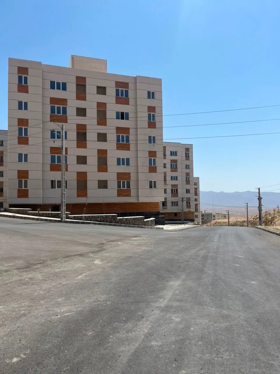 فقط یک تماس تا خانه دار شدن_با ۴۰۰ تومن