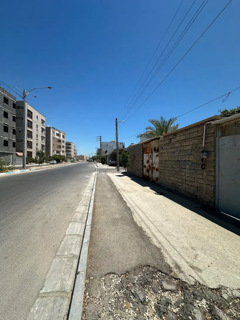زمین ۲۰۰ متری خواجه ها