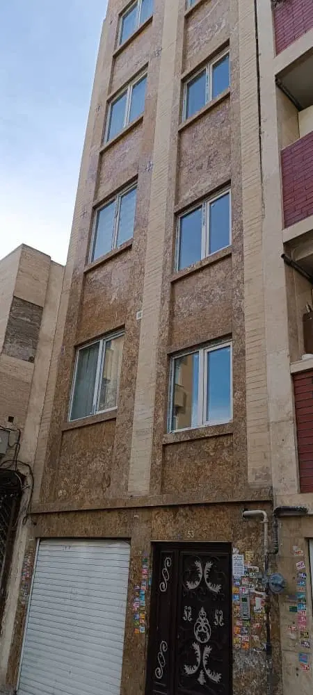 ۵۰ متر آسانسور دار یک خواب