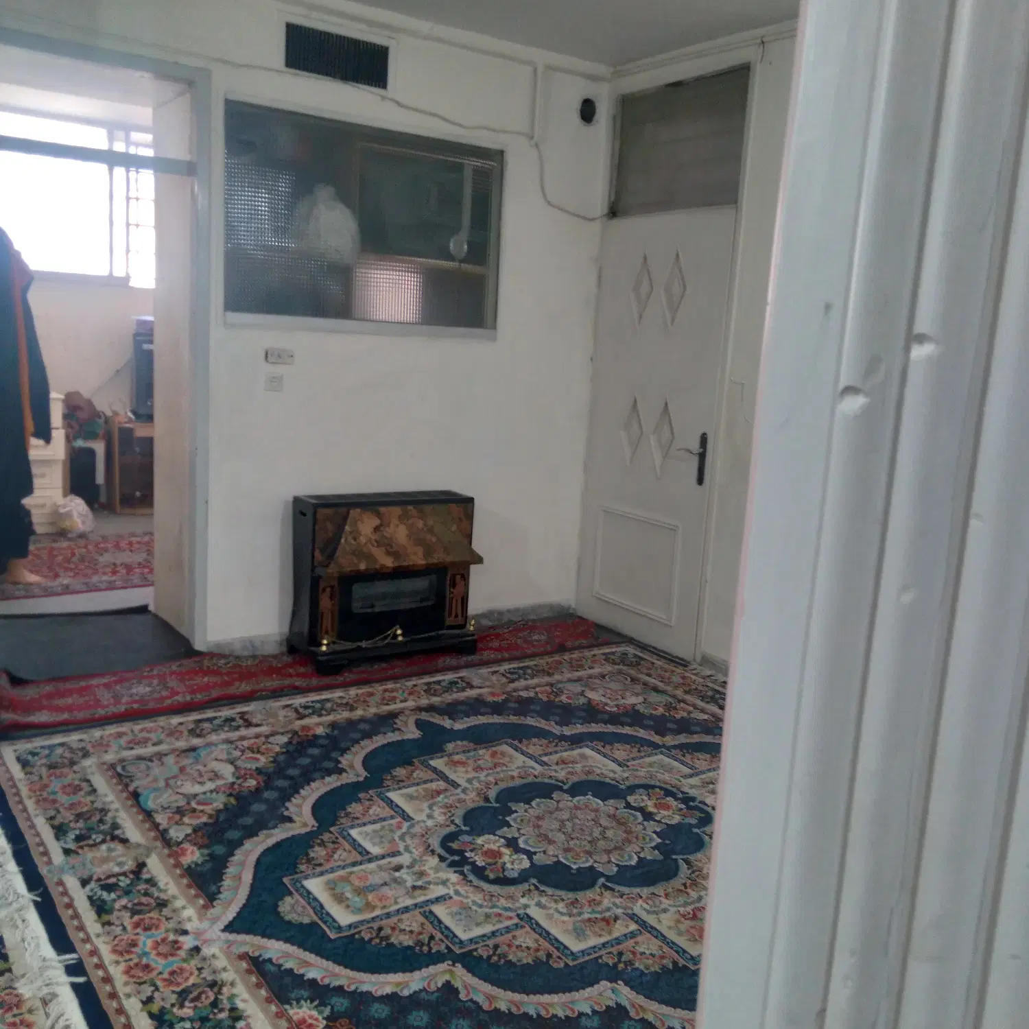 رهن و اجاره آپارتمان ۸۰متری در نبش مطهری شمالی ۲۸