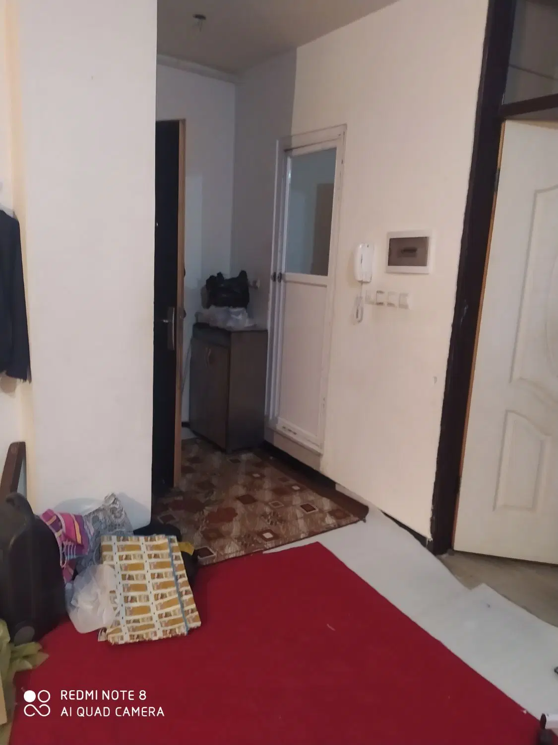 سلام یه آپارتمان 85متری