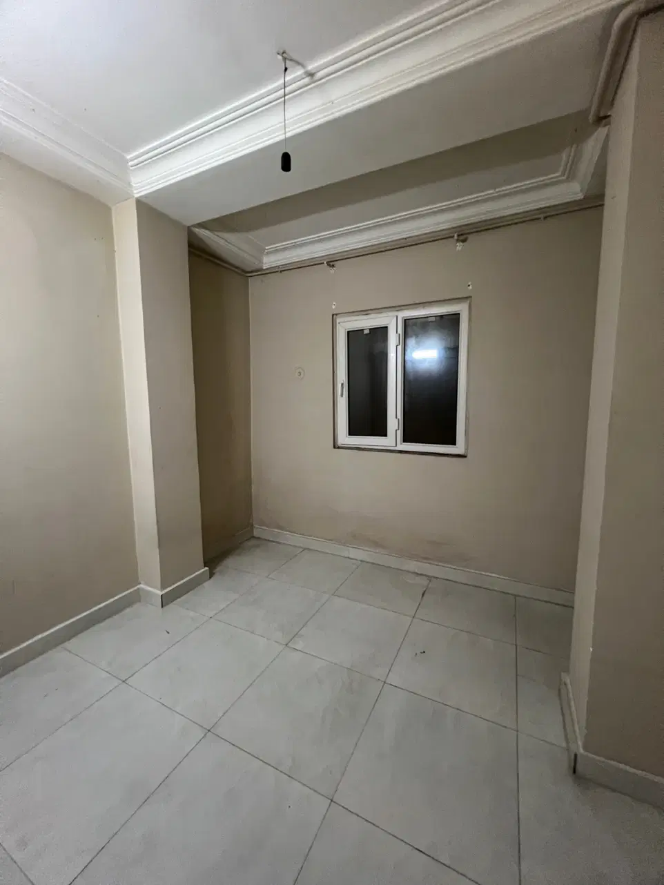 ۸۵ متری خوش‌نقشه درمنظریه رشت _سندتک‌برگ