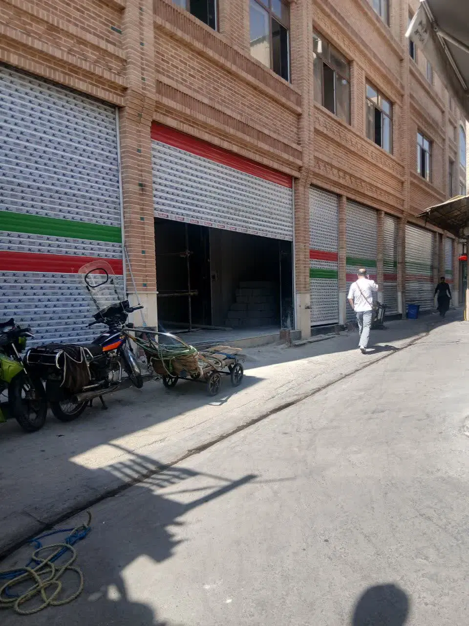 فروش مغازه بازار تهران قیمت مناسب