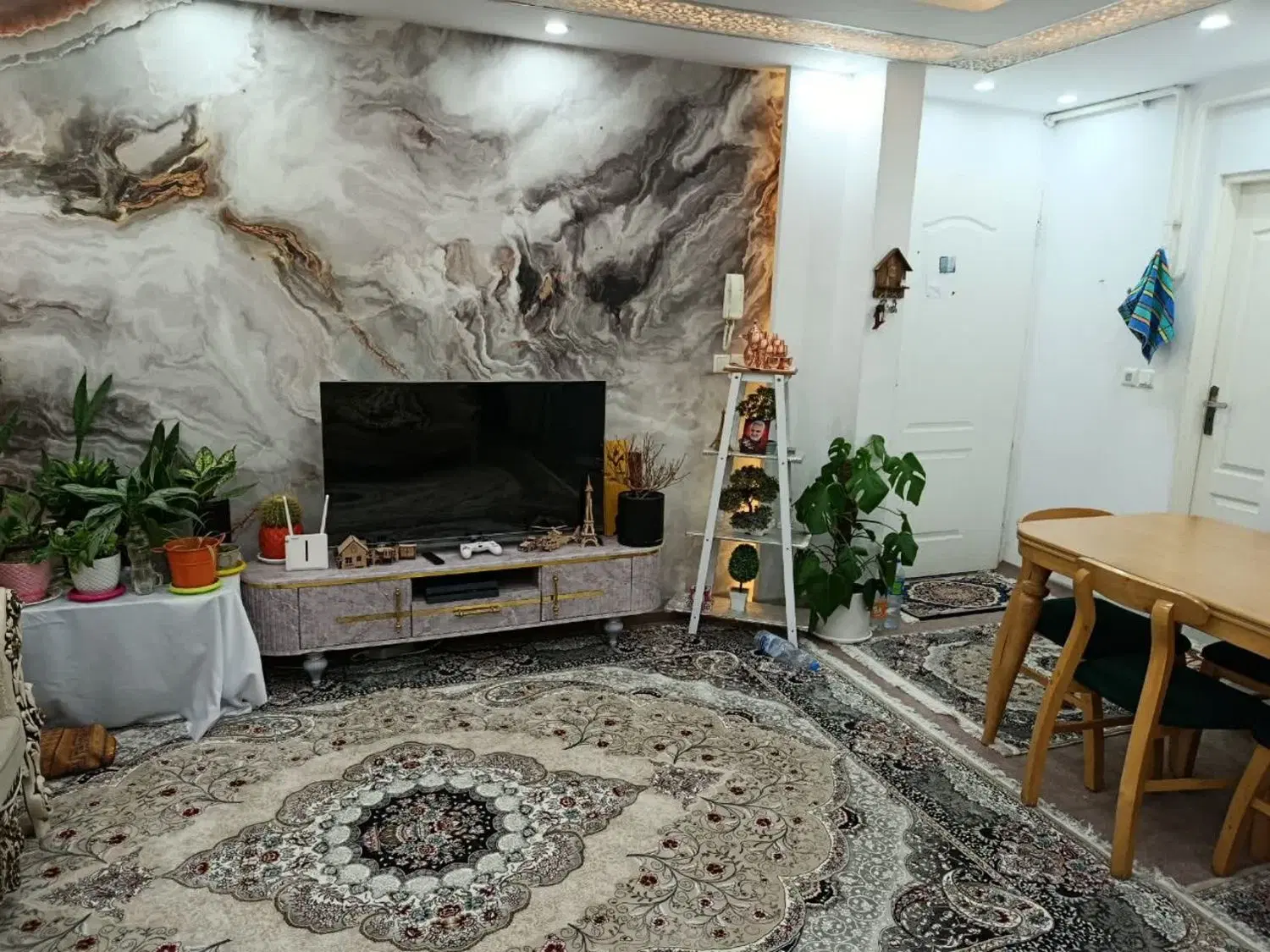 هسا ۴ بر کوه نور