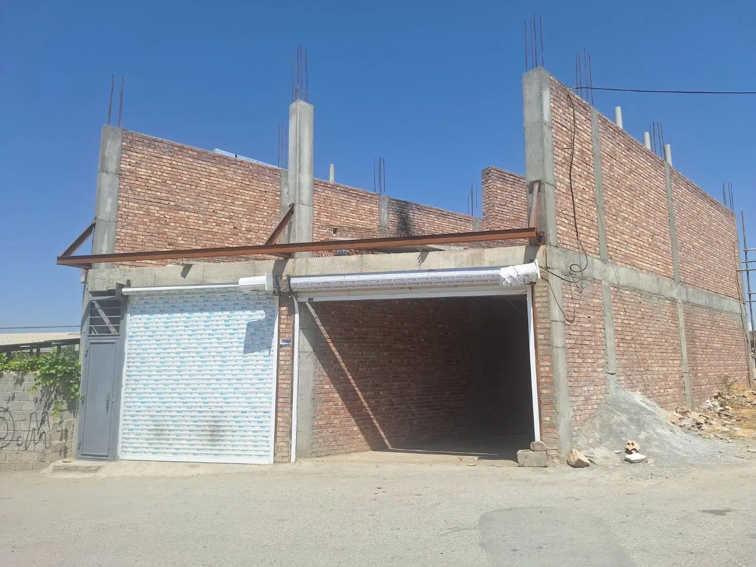فروش یک خانه نیمه کاره درشهر کوک تپه