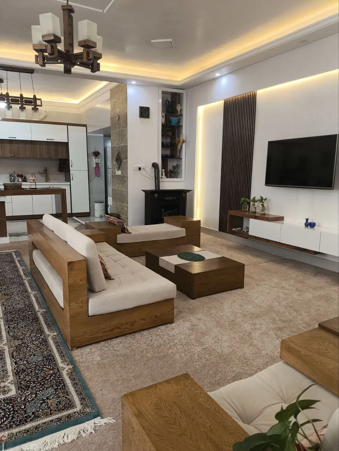 خانه دو طبقه شیک غیاثیه
