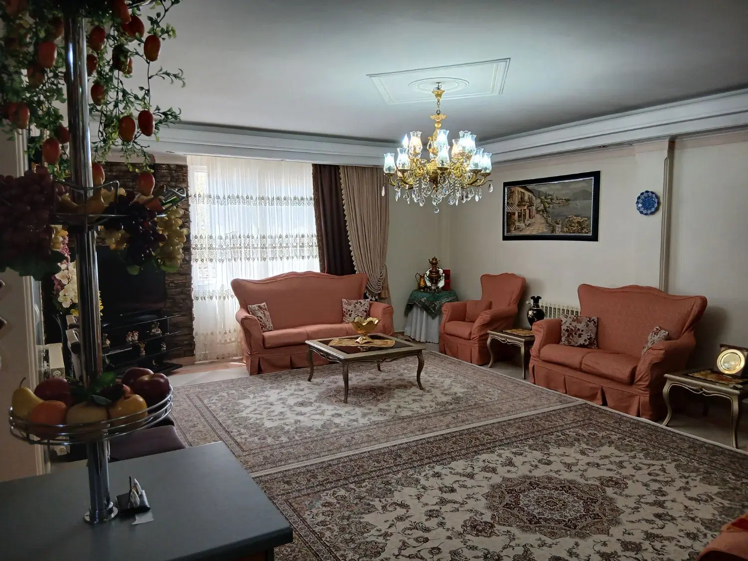 واحد ۹۸ متری ۲ خوابه