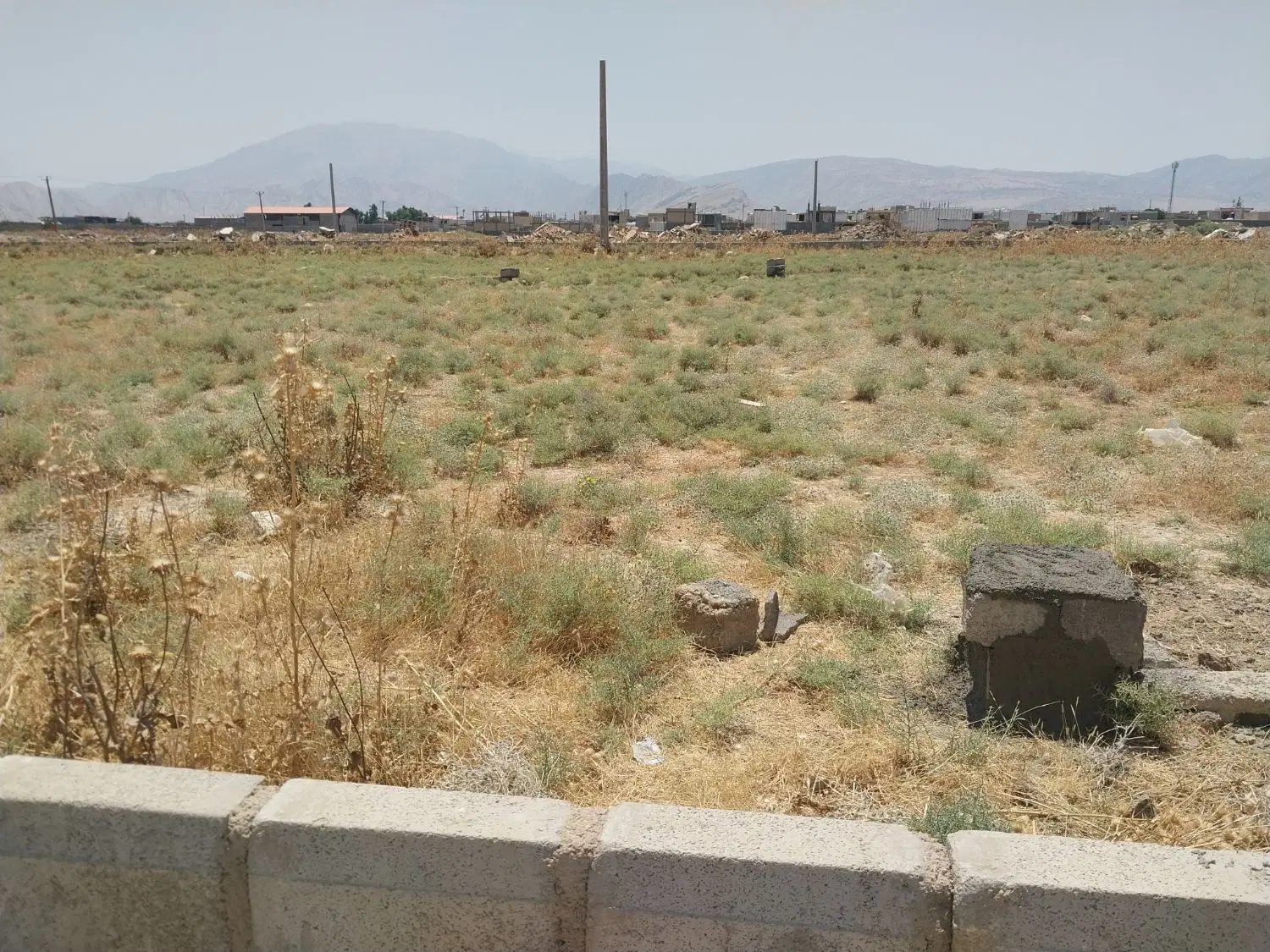 فروش زمین ۱۶۰ متری روبه رو بیمارستان