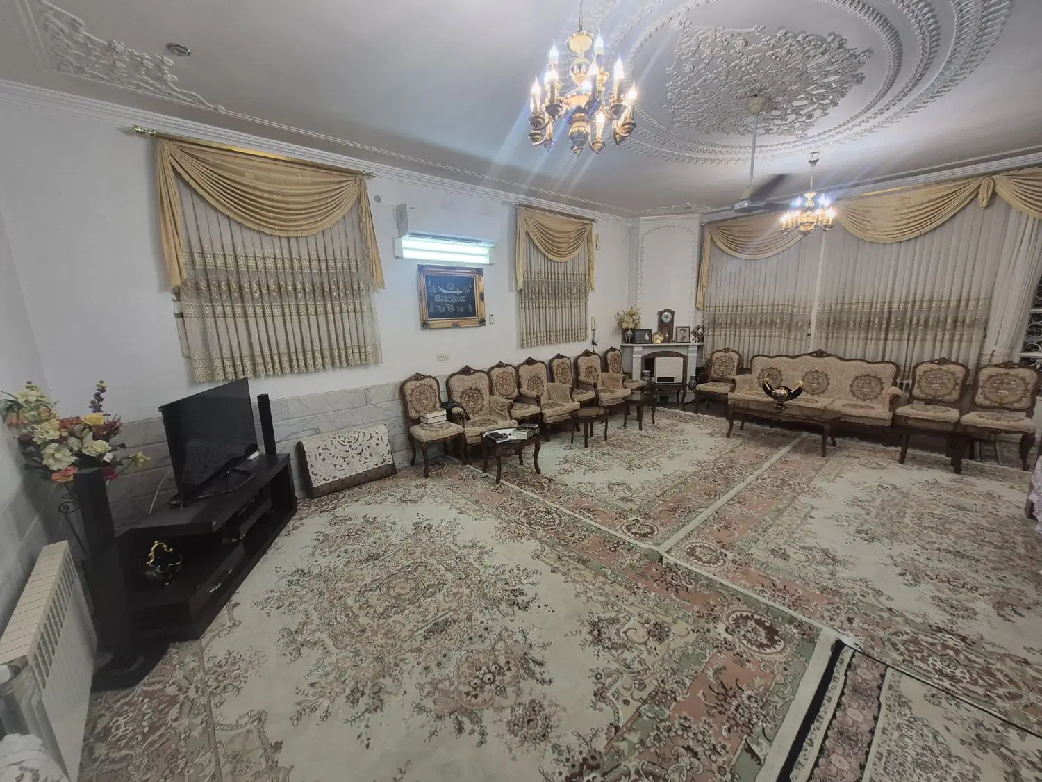 خانه ویلایی دوطبقه در تفت