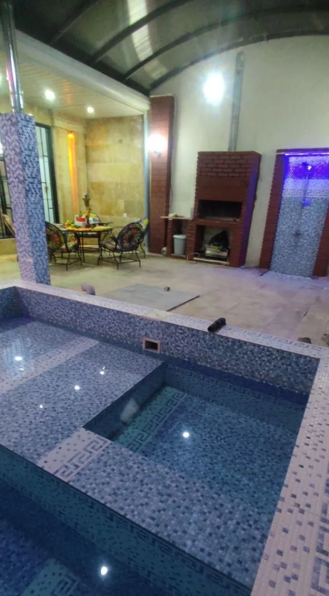 اجاره باغچه باغ ویلا استخردار آبگرم شهریار 800متر