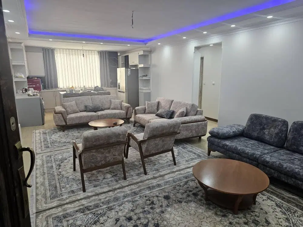 ۹۰ متر فول تاپ لوکیش جی