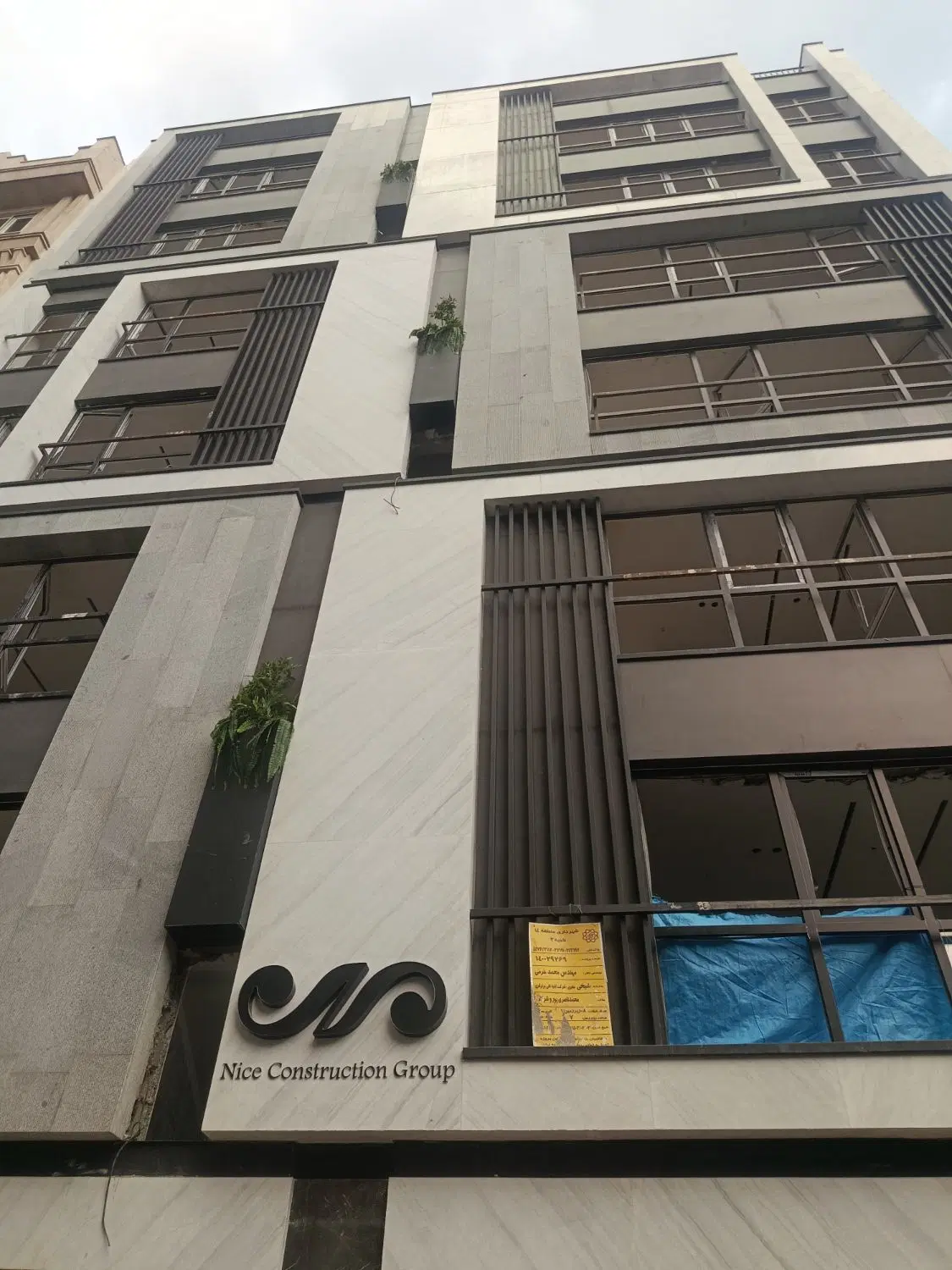 ۱۱۰ متر فول امکانات در کریمشانیان(پیش خرید)