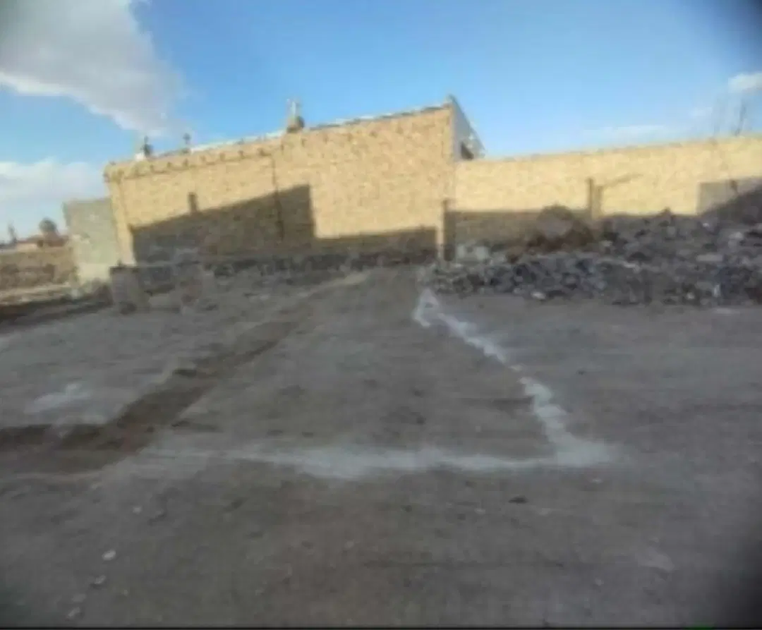 زمین فروشی جنب رستوران بزرگ ساغروان
