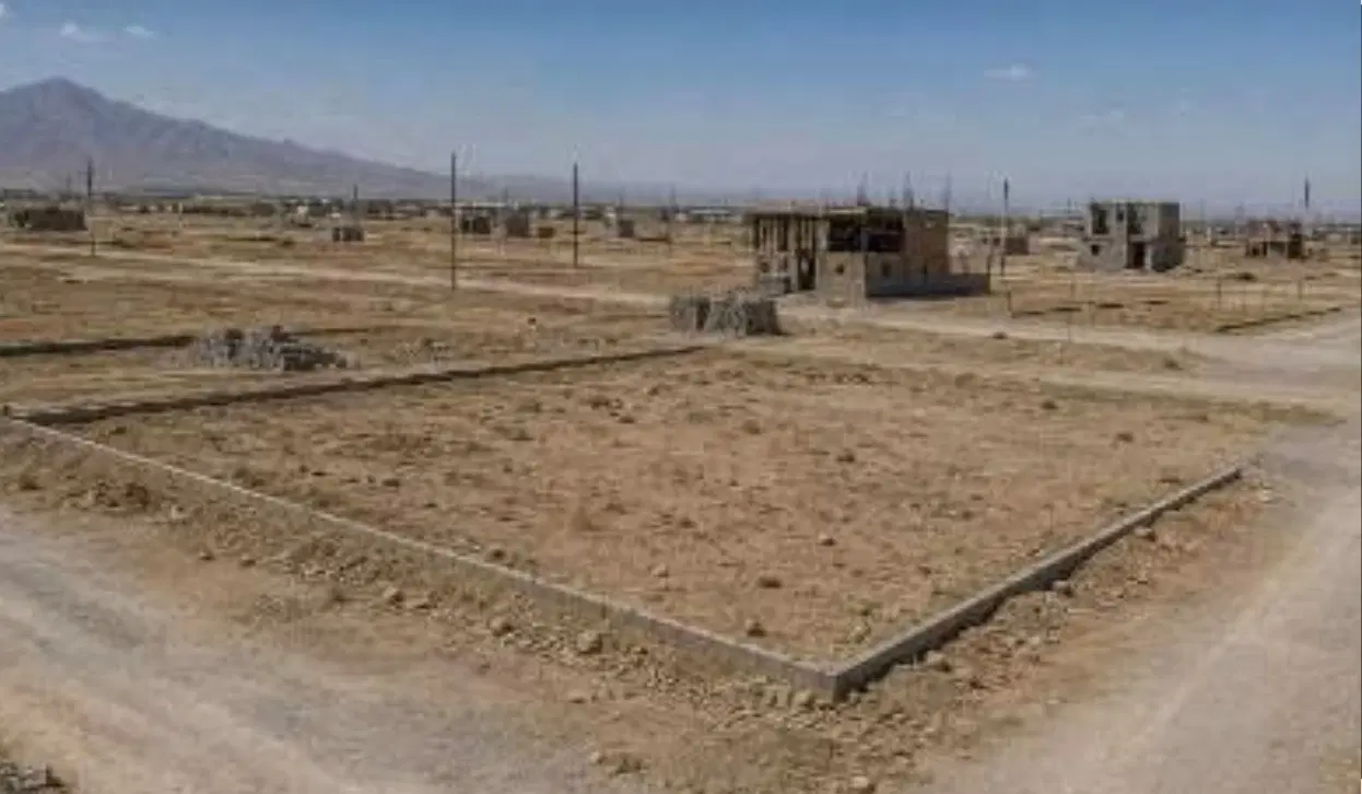فروش زمین دادگستری سپاهان شهر فاز 2