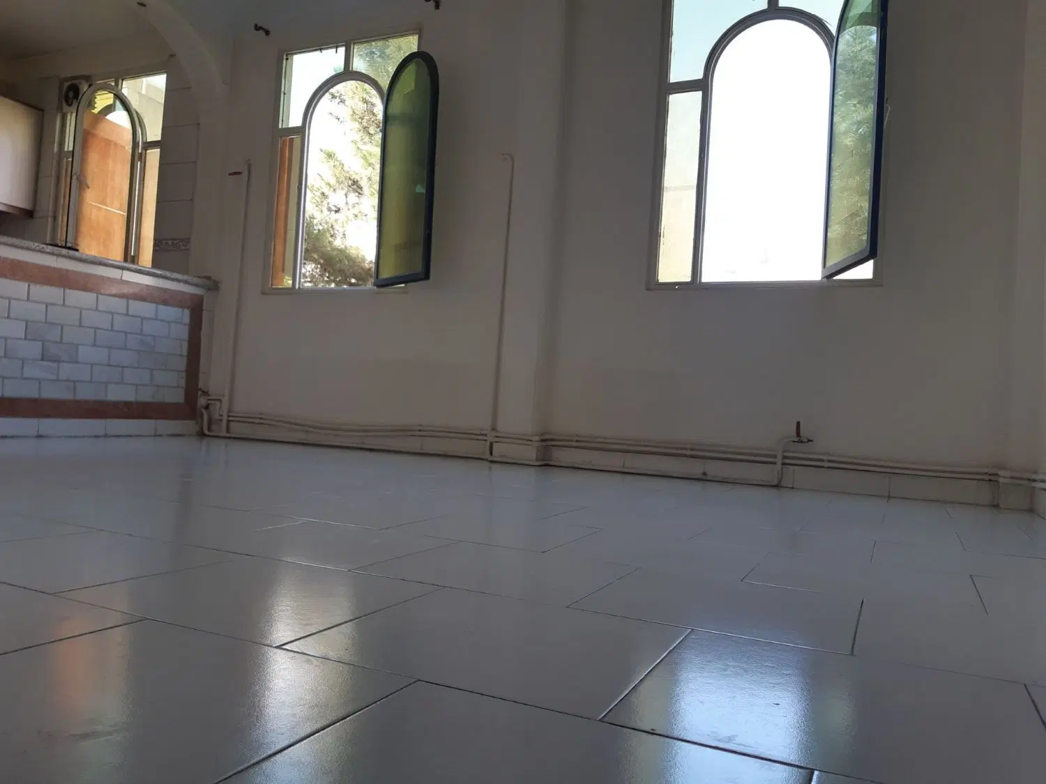 رهن واجاره آپارتمان۵۰متری افسریه شمالی فول امکانات