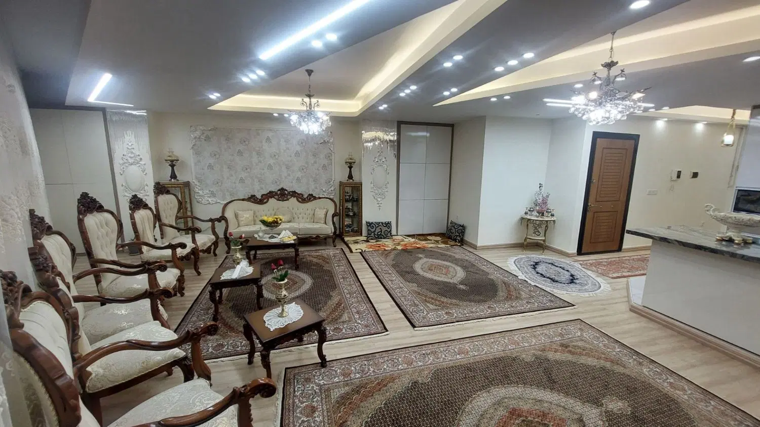 آپارتمان ۹۵ متری دامپزشکی_شنب غازان ۲۴ متری شهریار