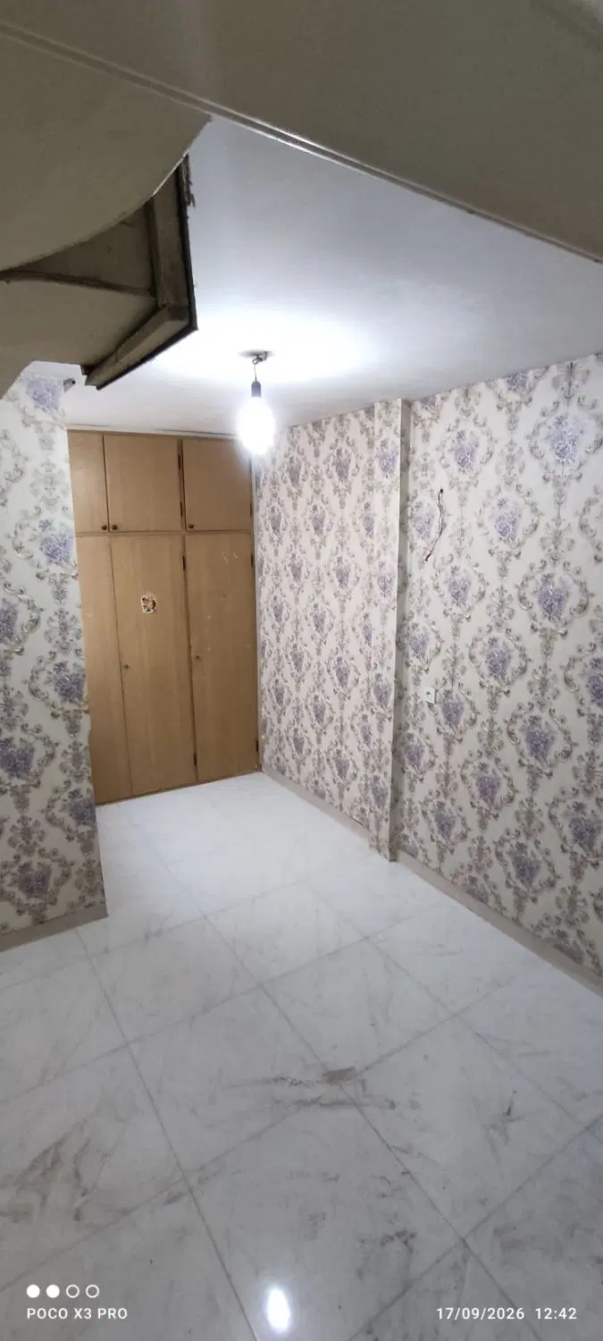 اجاره آپارتمان ۴۴ متری با پارکینگ و انباری