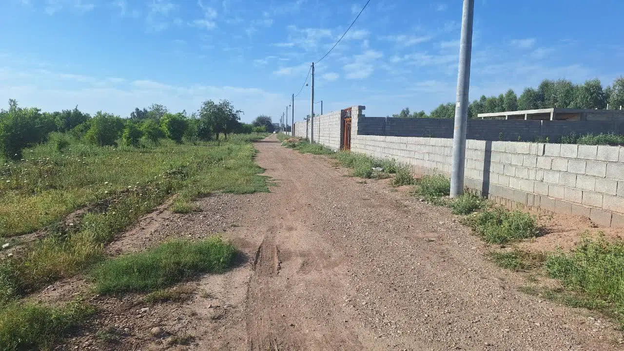 زمین برای باغچه و ویلا