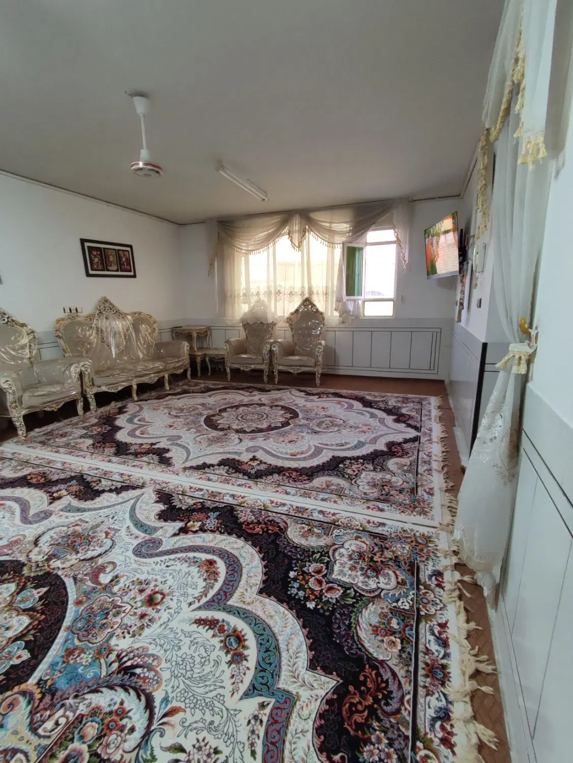کرایه منزل شمالی،طبقه دوم دارای2خواب،پارکینگ مسقف