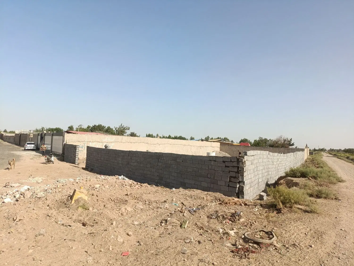 300متر چهار دیواری اجاره و فروش