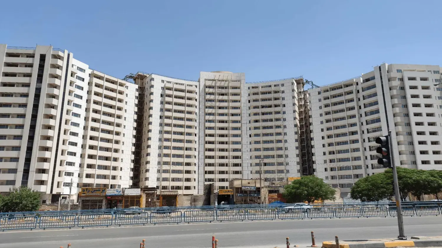 فروش ۱۵۰ متر آپارتمان 2 خواب صفر (مجتمع سپهر)