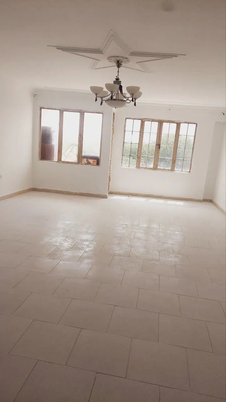 آپارتمان ۹۸ متر دو خوابه